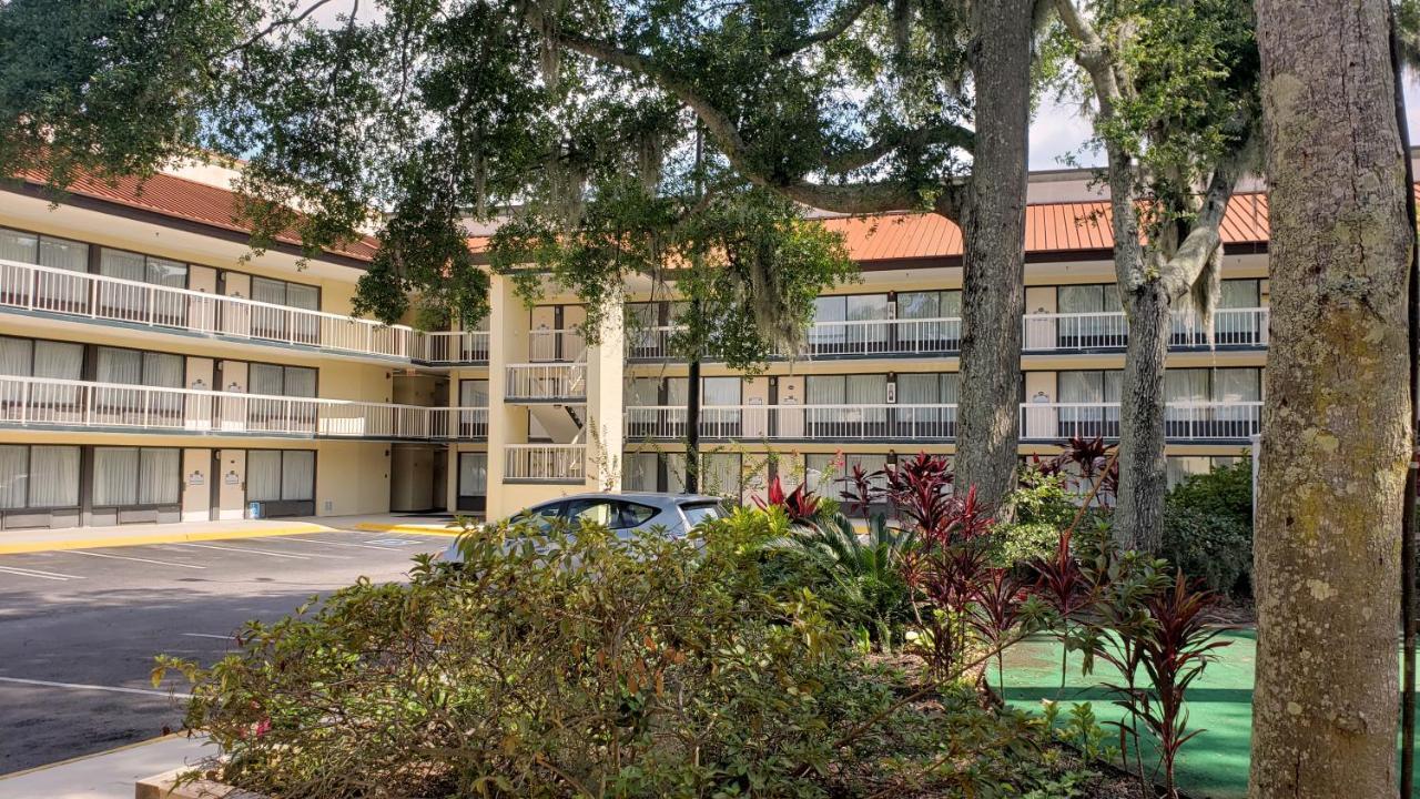 Simple Rewards Inn Hilton Head Island Exterior foto